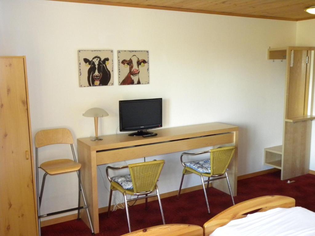 Hotel Restaurant Walliser Sonne Reckingen Habitación foto