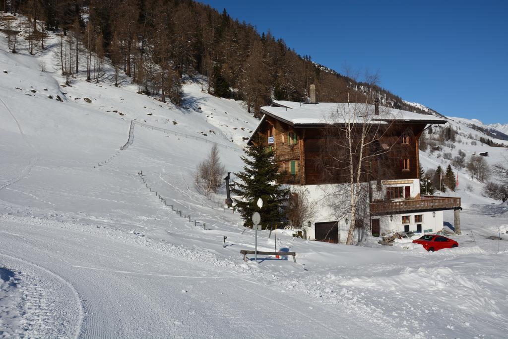 Hotel Restaurant Walliser Sonne Reckingen Exterior foto