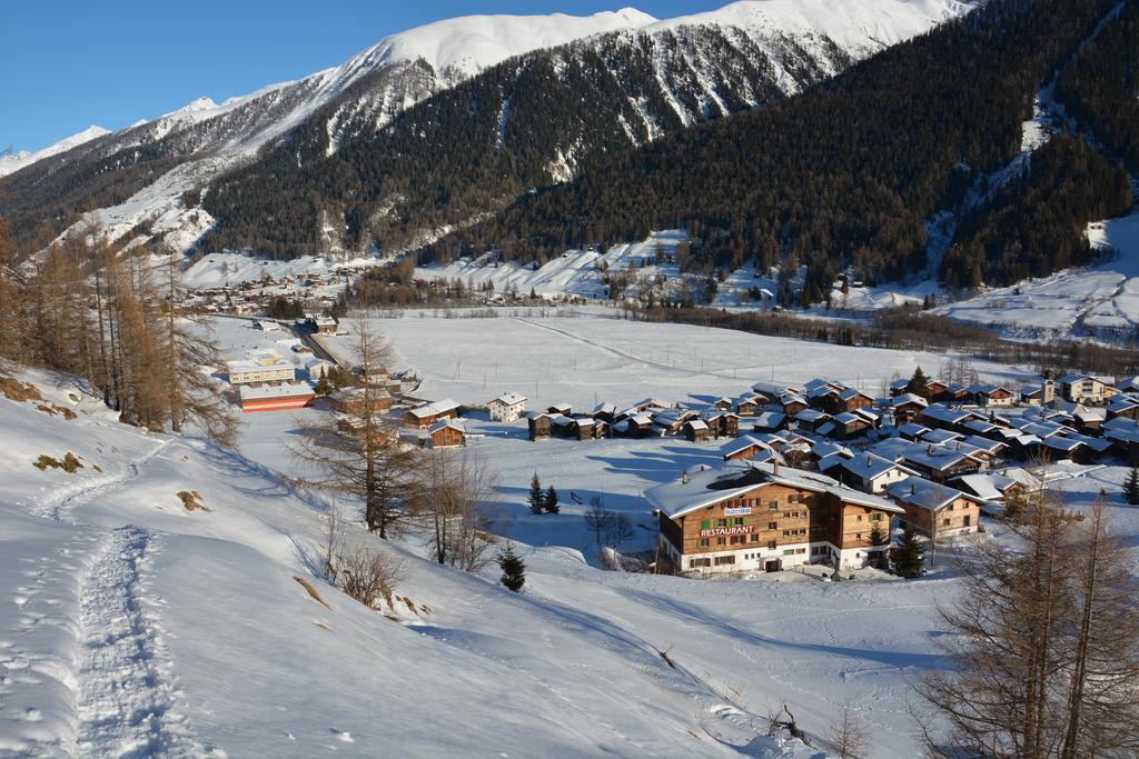 Hotel Restaurant Walliser Sonne Reckingen Exterior foto